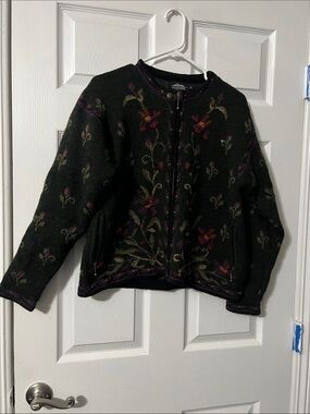 Icelandic Floral Zip-Front Wool Cardigan Sweater
